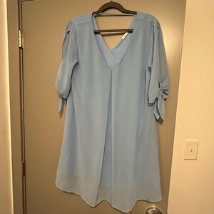 Soprano Light Blue V-Neck Dress with Bow Sleeves Size large